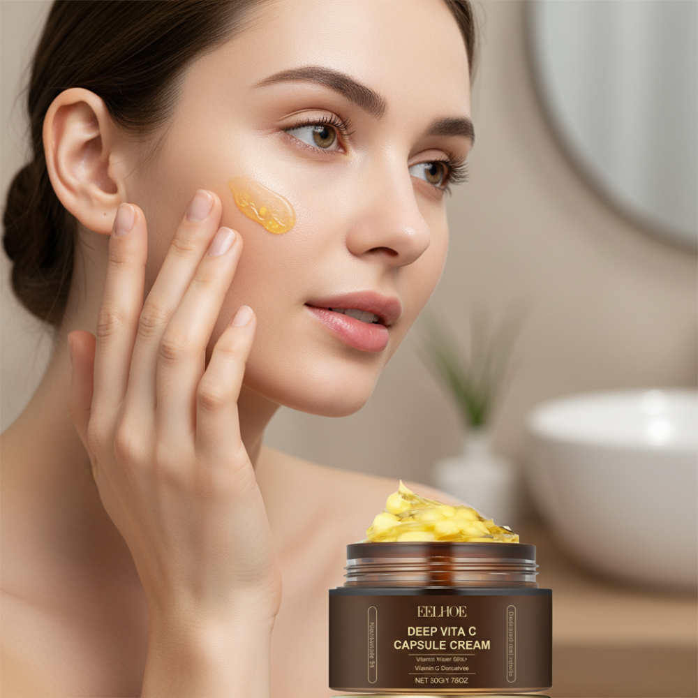 Crema viso con capsule alla vitamina C
